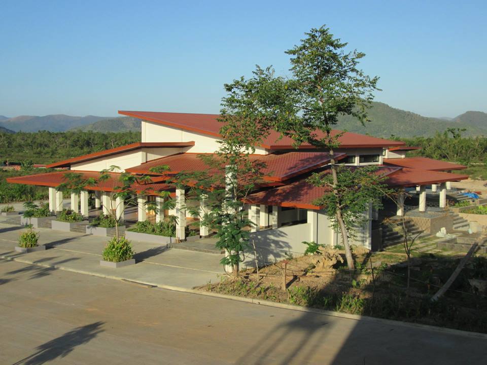 clubhouse_mainroadview