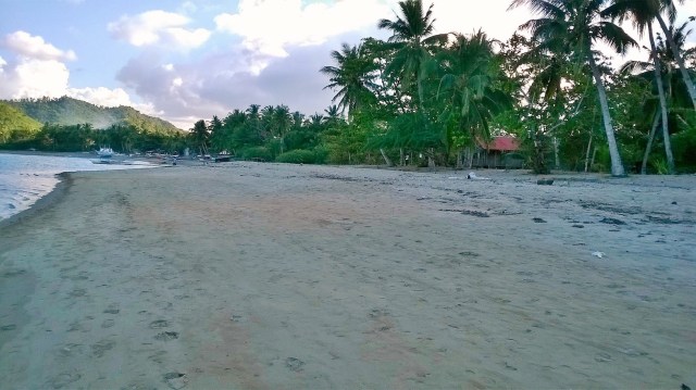 old beach house_right side
